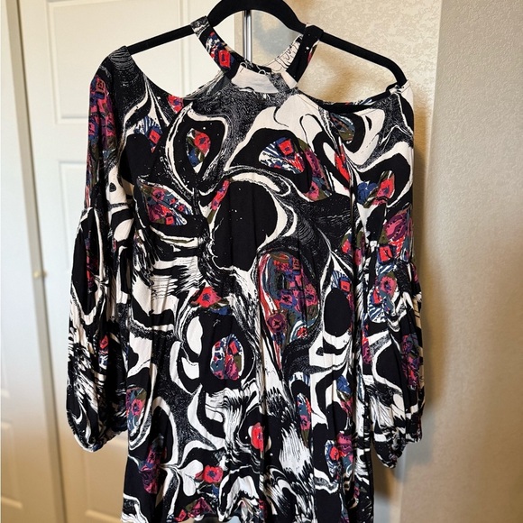 Free People Drift Away Cold Shoulder Tunic - Picture 2 of 4